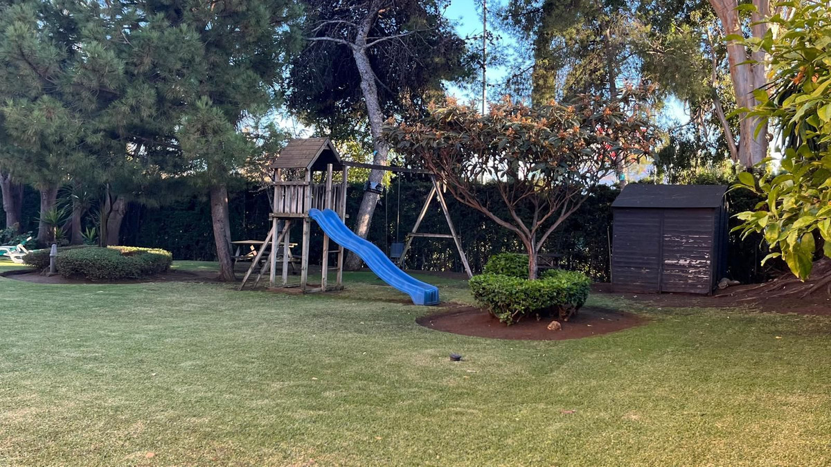 e09e7a0bde2cb3770de606faf96dce36 - 27