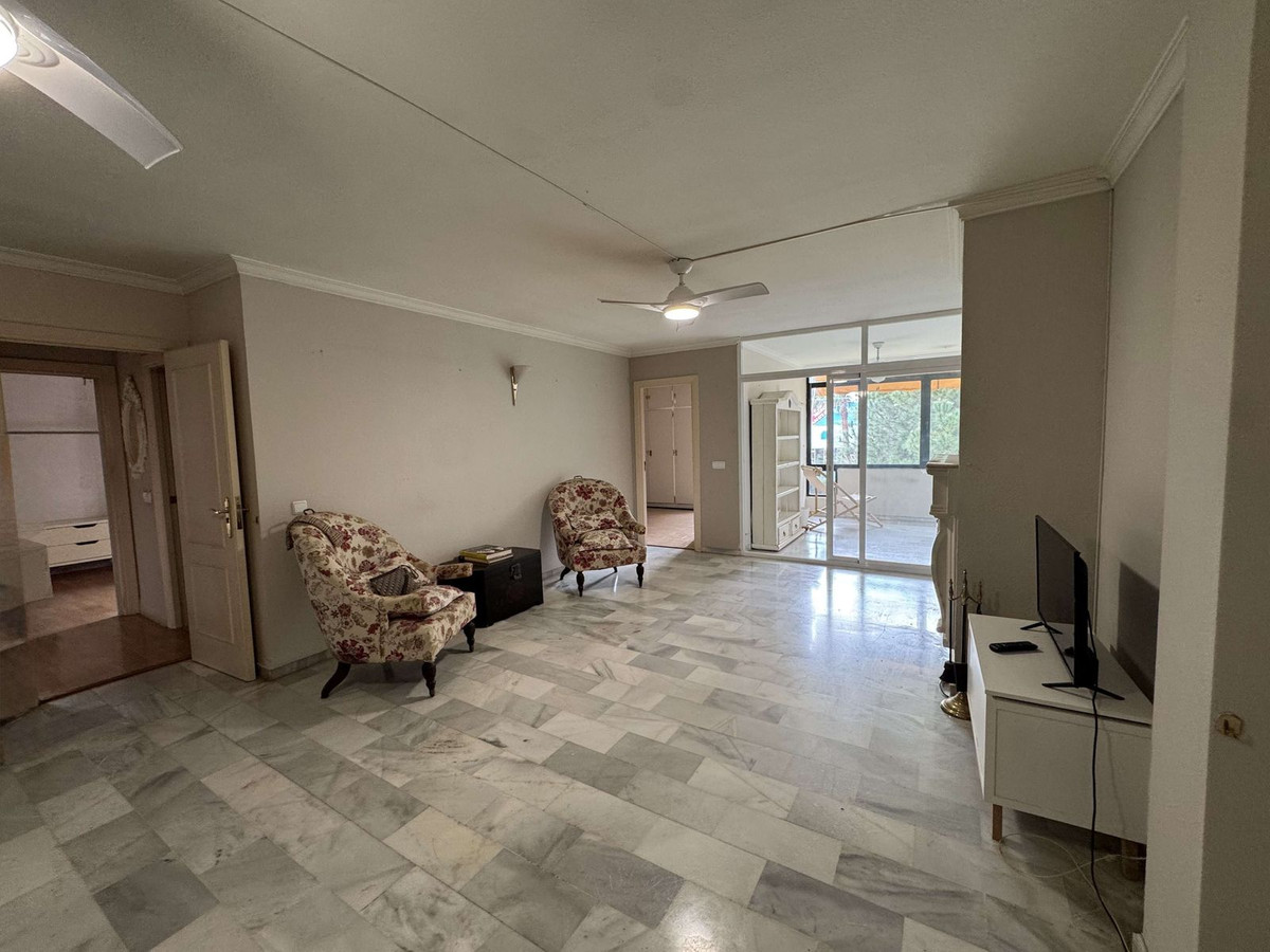 e09e7a0bde2cb3770de606faf96dce36 - 5