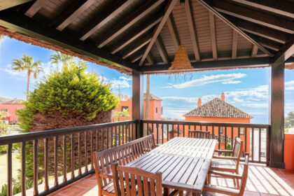 e0d583451b06b76b6efee43b72b9127e - 22