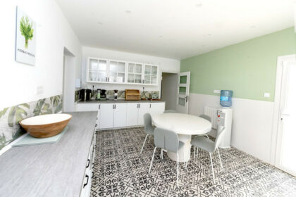 e0f27b4a060f2a2b0e60b376a7de4ae7 - 22