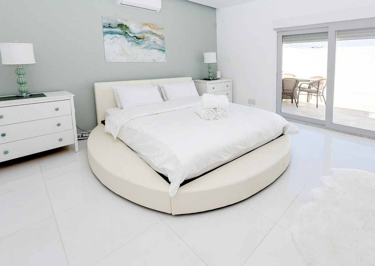 e0f27b4a060f2a2b0e60b376a7de4ae7 - 25