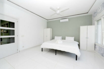 e0f27b4a060f2a2b0e60b376a7de4ae7 - 32