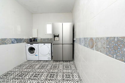 e0f27b4a060f2a2b0e60b376a7de4ae7 - 52