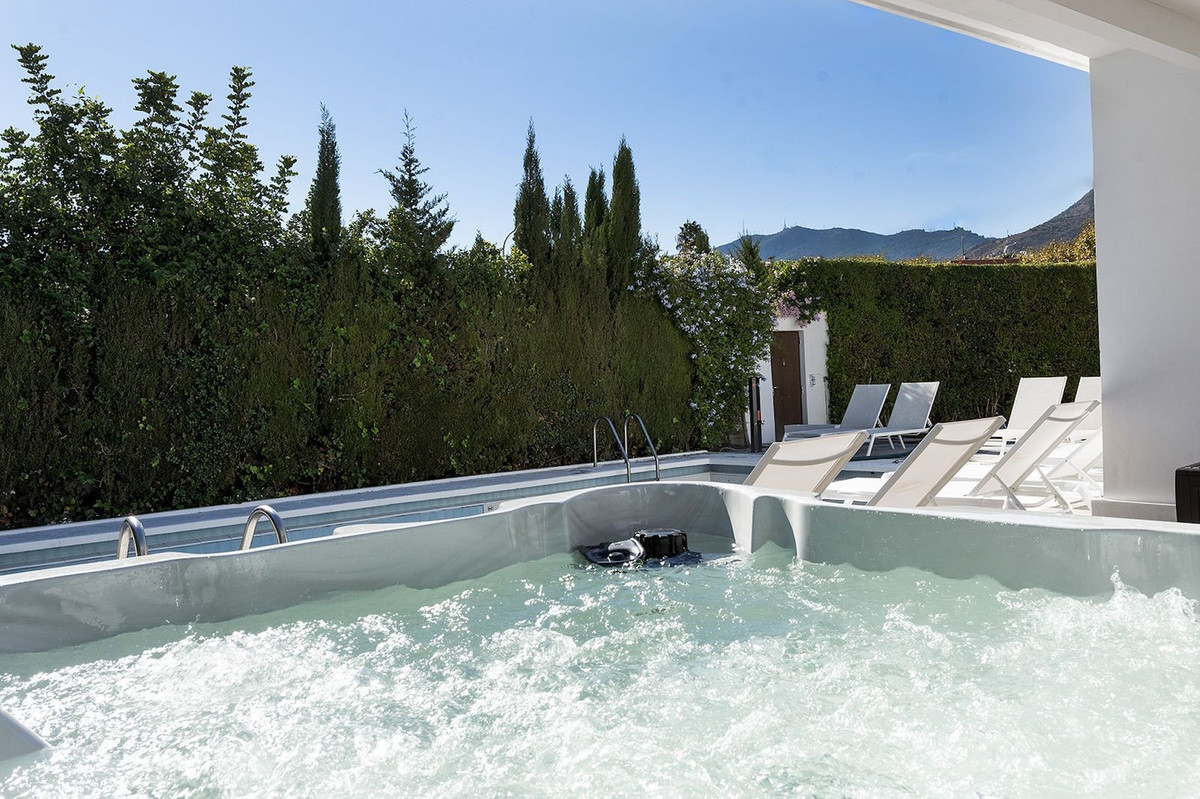 e0f27b4a060f2a2b0e60b376a7de4ae7 - 55