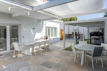 e0f27b4a060f2a2b0e60b376a7de4ae7 - 61