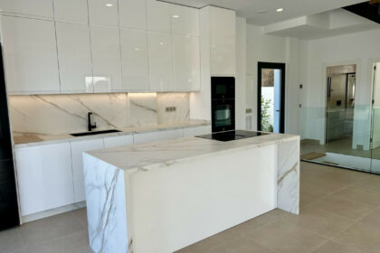 e11afe61ed4ae4e23eba8df8fdaa95d2 - 11