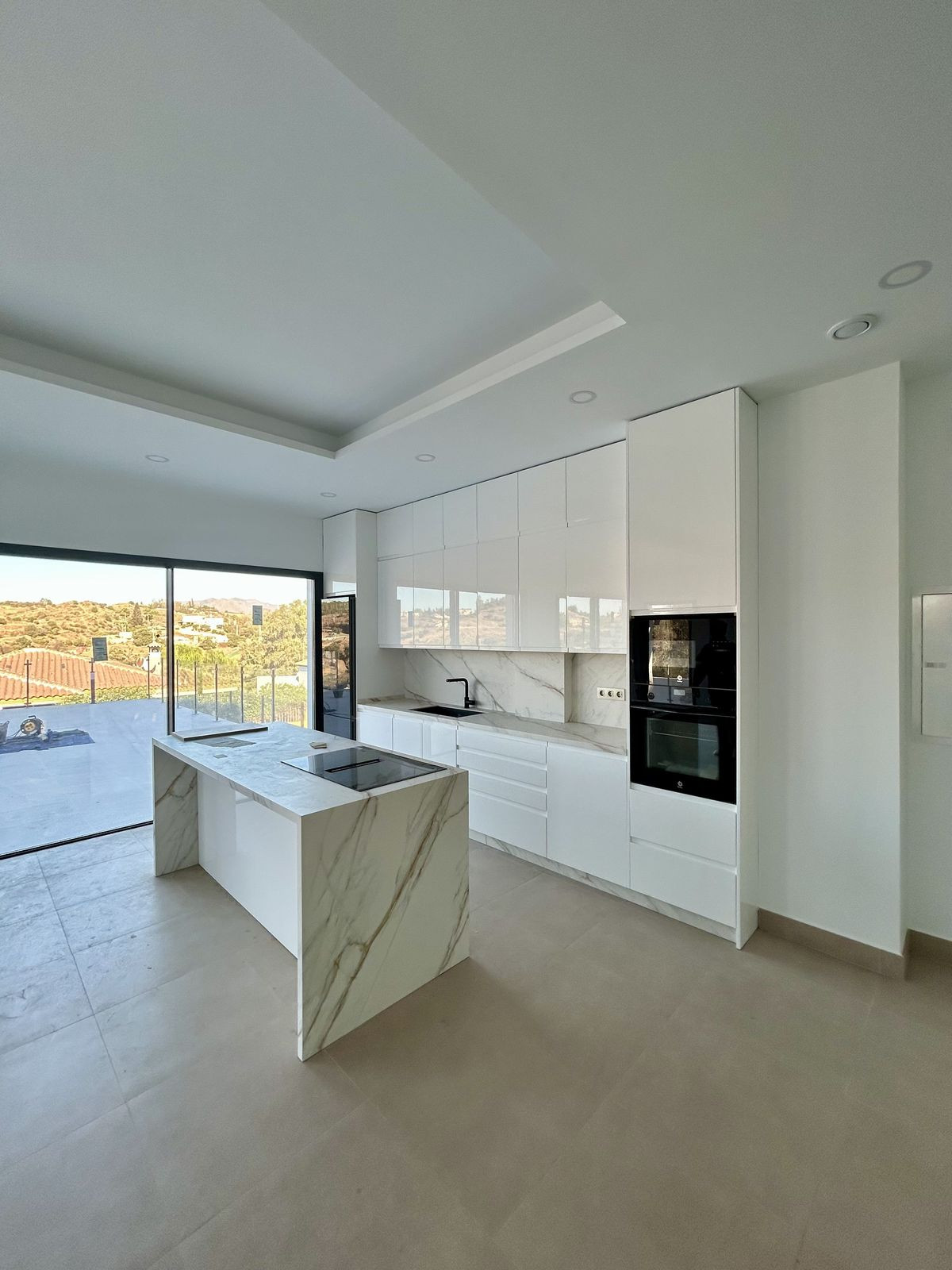 e11afe61ed4ae4e23eba8df8fdaa95d2 - 19