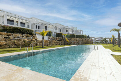 e158bf14efcba3f3bb3fd77f7f8a9e1c - 27