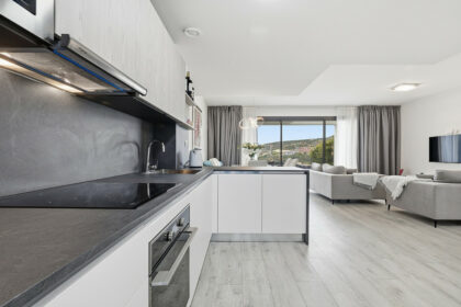 e158bf14efcba3f3bb3fd77f7f8a9e1c - 5