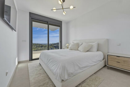 e16d9f31e310497ba6a711279ea5a337 - 11