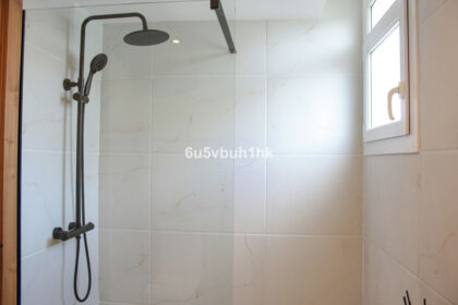 e1869c6ef15a1e86a0de3e5e14782958 - 18