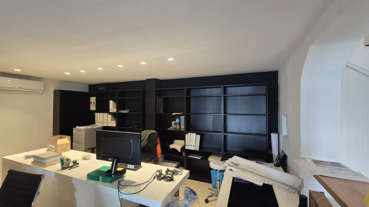 e1ce487bc81459875effbd1a5403ff43 - 4