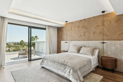 e28eed0a61f9430ce91dbc4059b02cc8 - 14