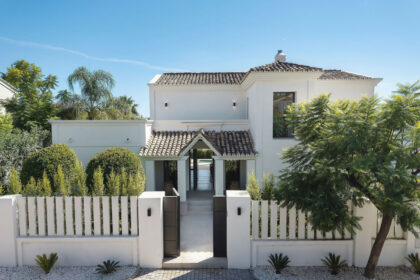 e28eed0a61f9430ce91dbc4059b02cc8 - 27