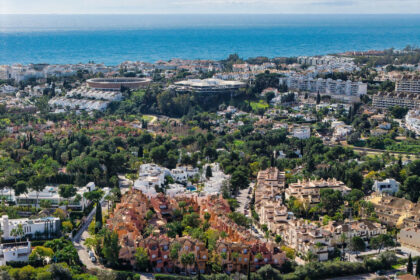 e2ece576f1654fd29060e05cbef23099 - 37