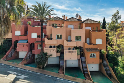 e2ece576f1654fd29060e05cbef23099 - 38