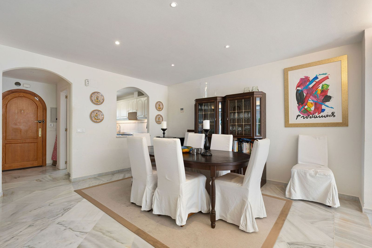 e2ece576f1654fd29060e05cbef23099 - 6