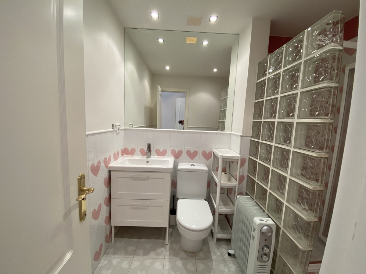 e2fd5df268c4eb690918266dc20c579e - 17