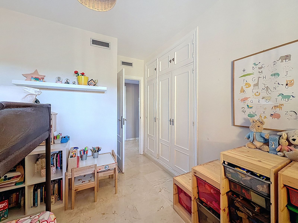 e33ed4044955115596069130cfbc9315 - 22