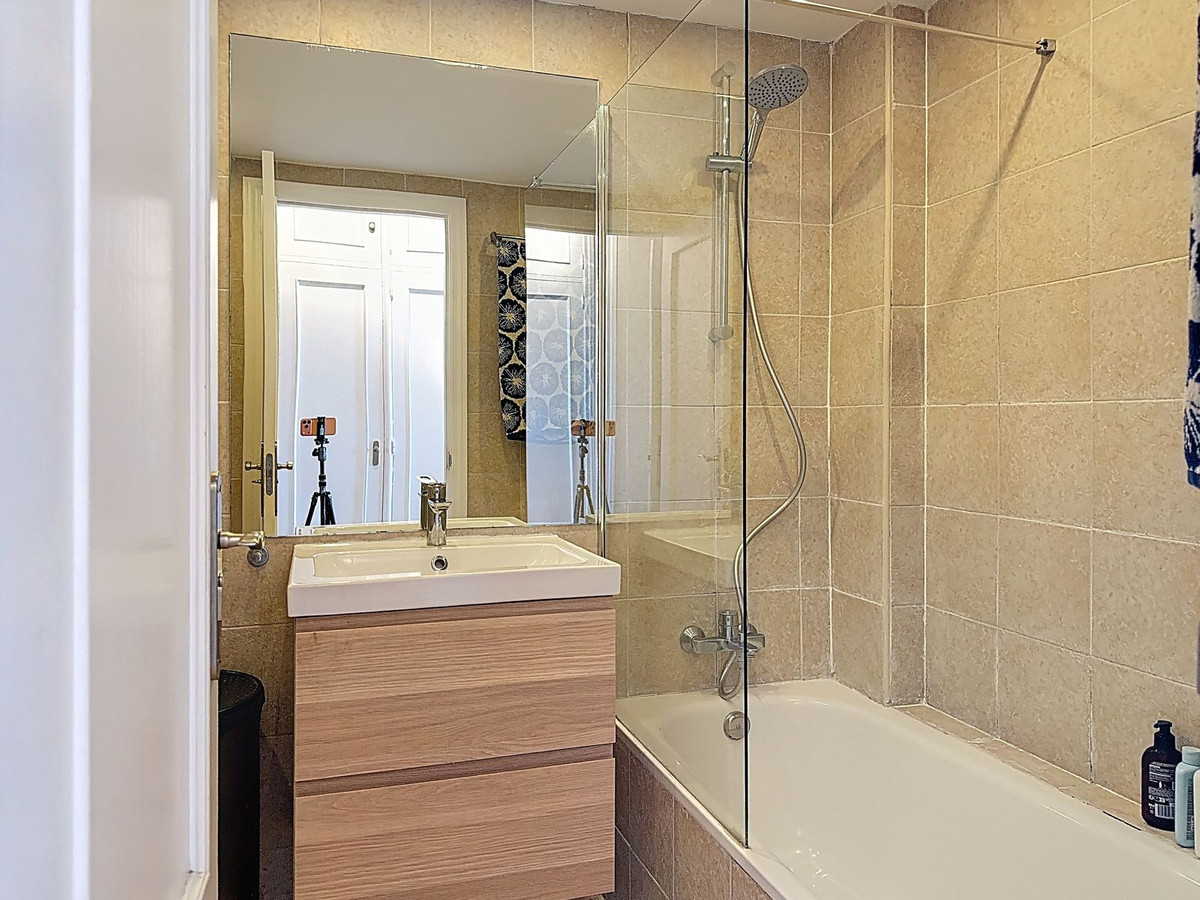 e33ed4044955115596069130cfbc9315 - 26