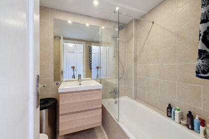 e33ed4044955115596069130cfbc9315 - 27