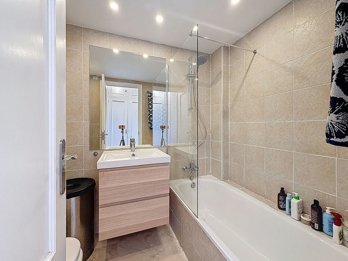 e33ed4044955115596069130cfbc9315 - 27