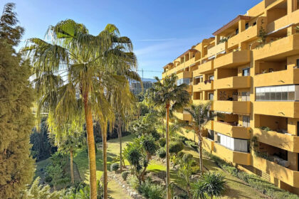 e33ed4044955115596069130cfbc9315 - 35