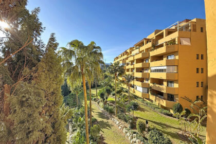 e33ed4044955115596069130cfbc9315 - 36