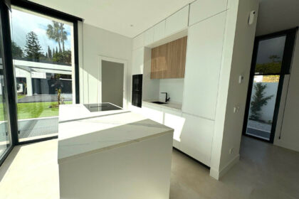 e36f7b2cd85593dfbace1194f35a9760 - 12