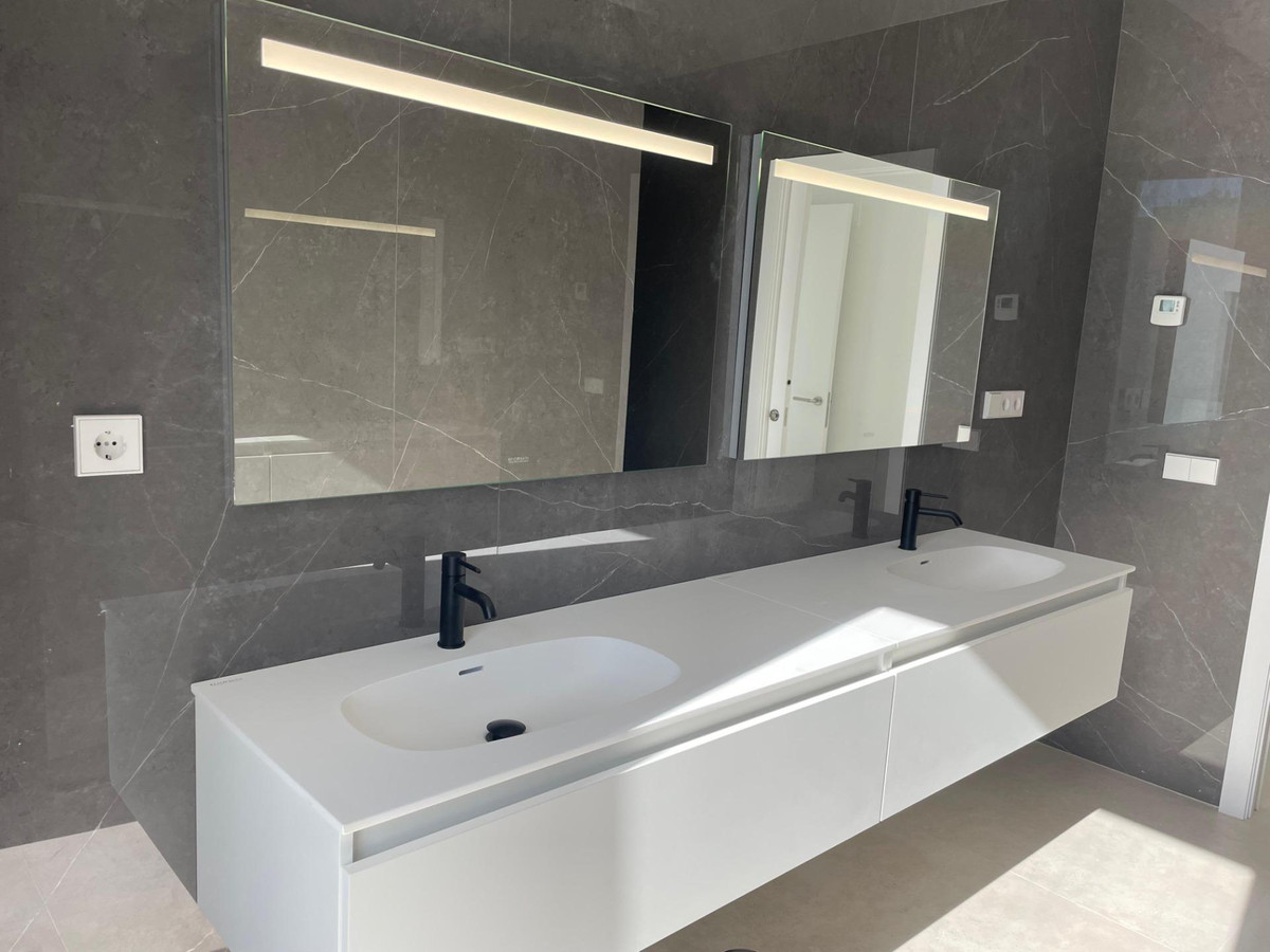 e36f7b2cd85593dfbace1194f35a9760 - 14