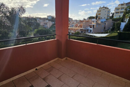 e5edf3b1b42548abb86ca4173a5f5117 - 16