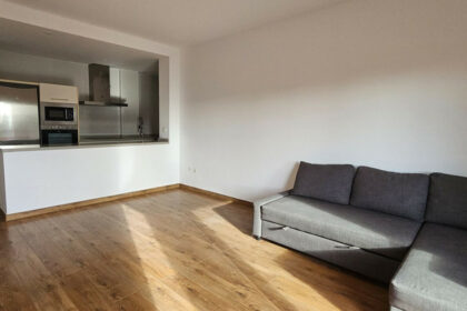 e5edf3b1b42548abb86ca4173a5f5117 - 2