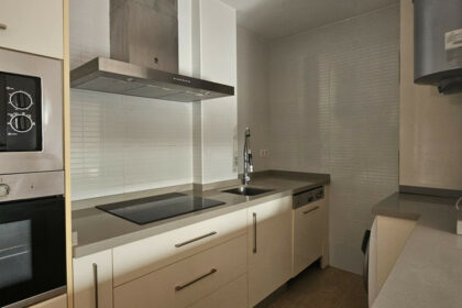 e5edf3b1b42548abb86ca4173a5f5117 - 6