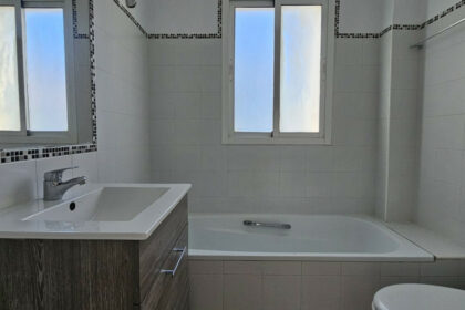 e5edf3b1b42548abb86ca4173a5f5117 - 8