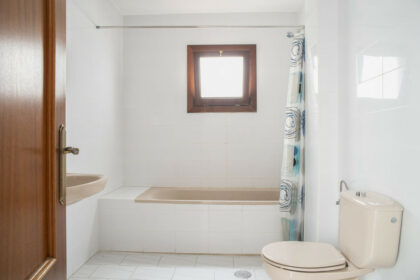 e644f61419fc7bb19ab4c3f57fdf95ce - 4