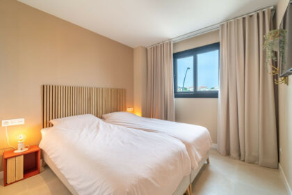 e6634b24428b6582c787e67c20023dbb - 18