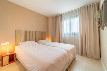 e6634b24428b6582c787e67c20023dbb - 19