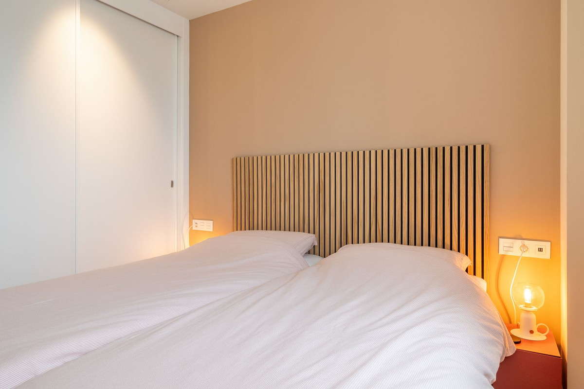 e6634b24428b6582c787e67c20023dbb - 25