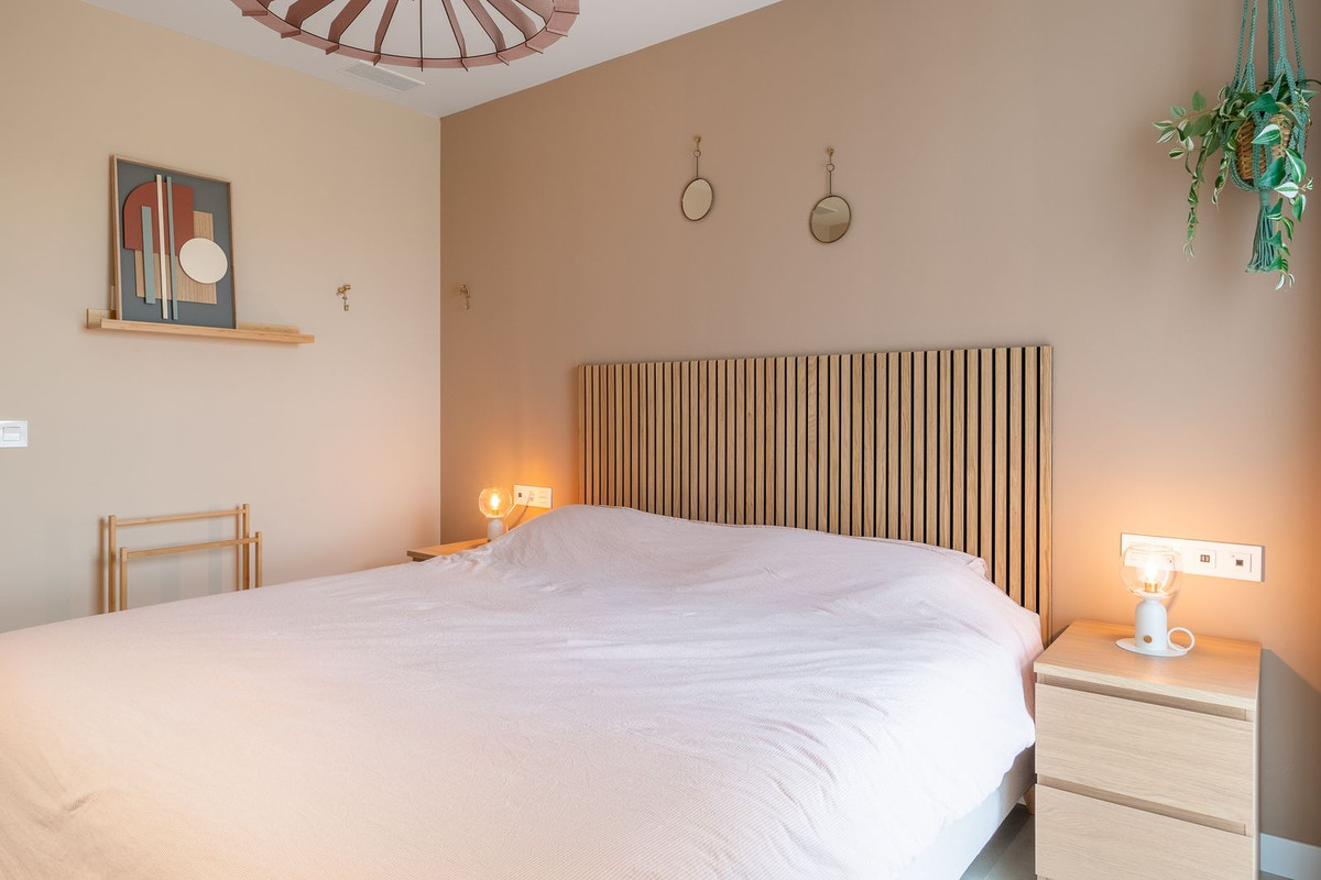 e6634b24428b6582c787e67c20023dbb - 28