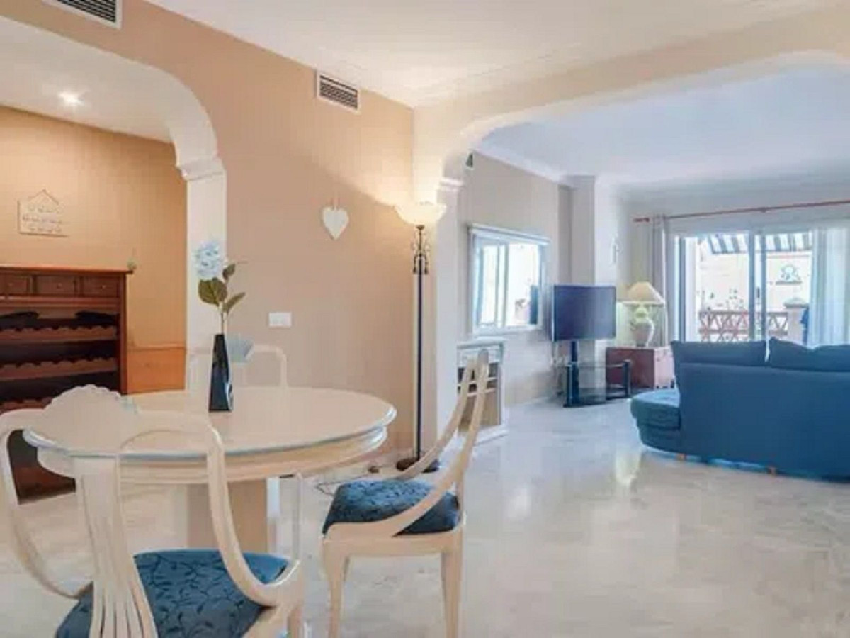 e6bcdce16afefb784f05cc8691c2dc5a - 1