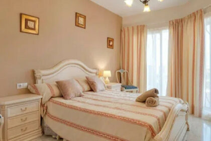 e6bcdce16afefb784f05cc8691c2dc5a - 4