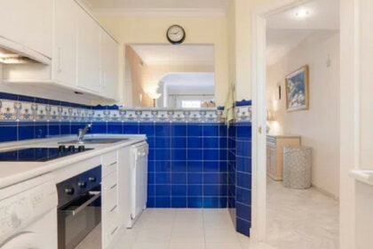 e6bcdce16afefb784f05cc8691c2dc5a - 5