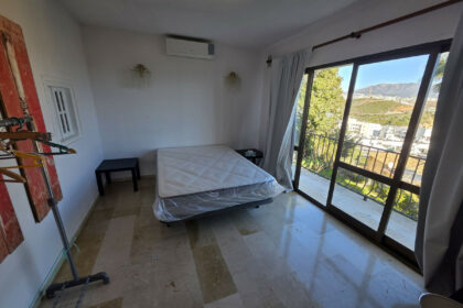 e6ffd302d54dfccdf03844d1f1b5eaa4 - 10