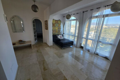 e6ffd302d54dfccdf03844d1f1b5eaa4 - 4