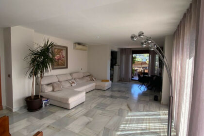 e70d9f7a19f154f851a172f5a1af9efb - 5