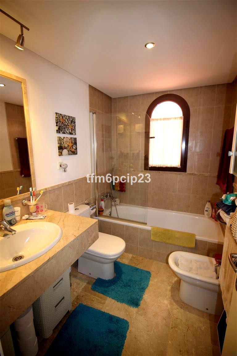 e82769bbd91925e43f09288969ce5fa6 - 21