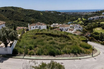 e836fa734529def9fd1d232d877792ab - 14