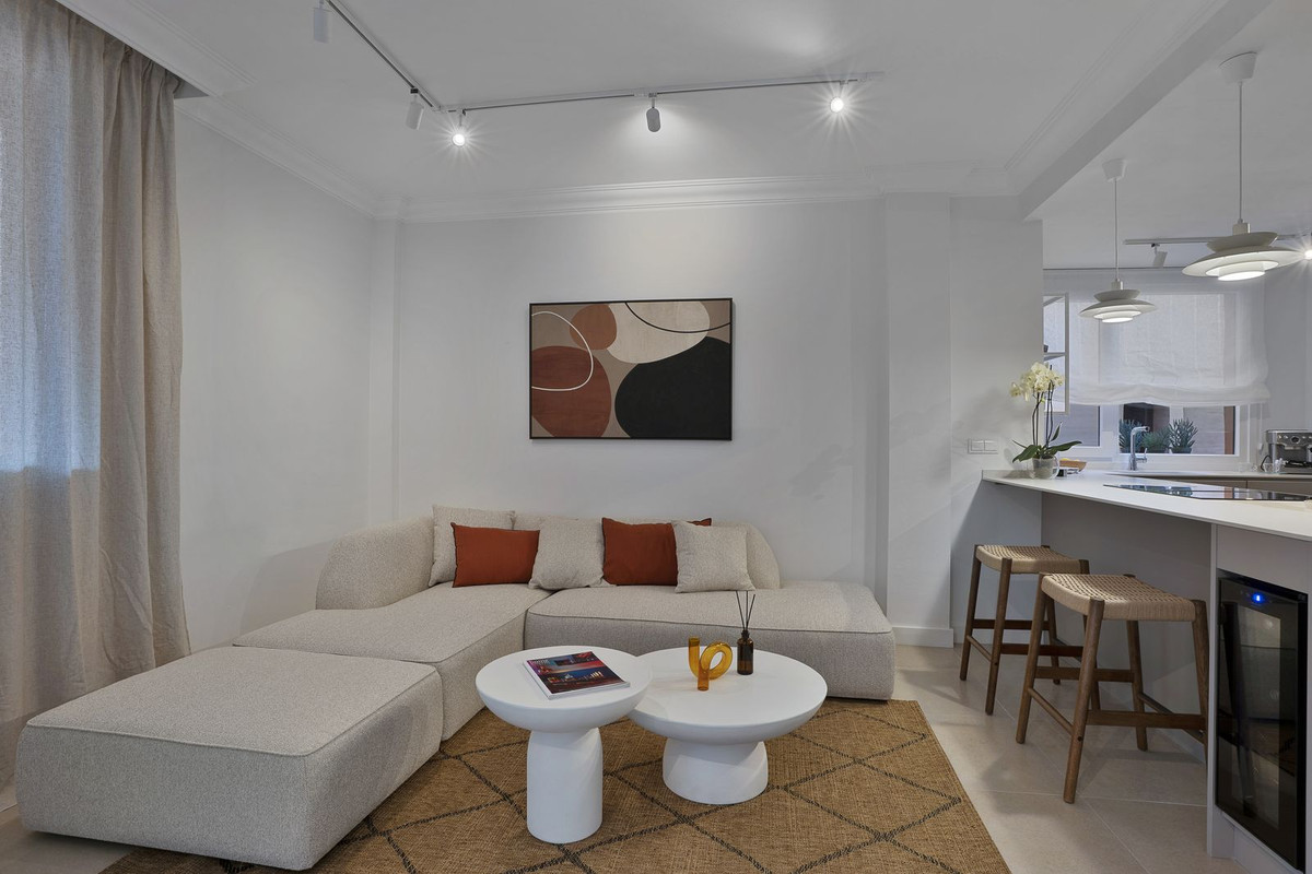 e878c599853d17238fb2f31fd68d0843 - 1