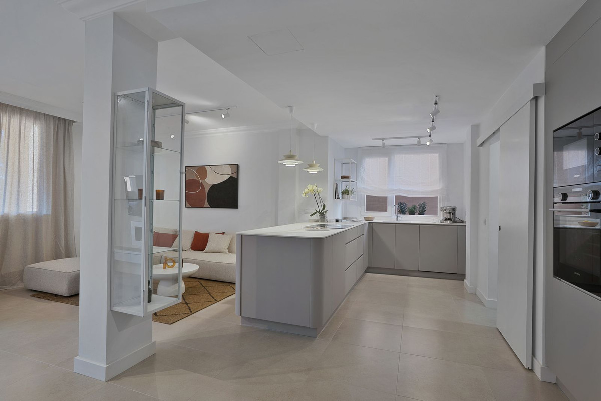 e878c599853d17238fb2f31fd68d0843 - 11