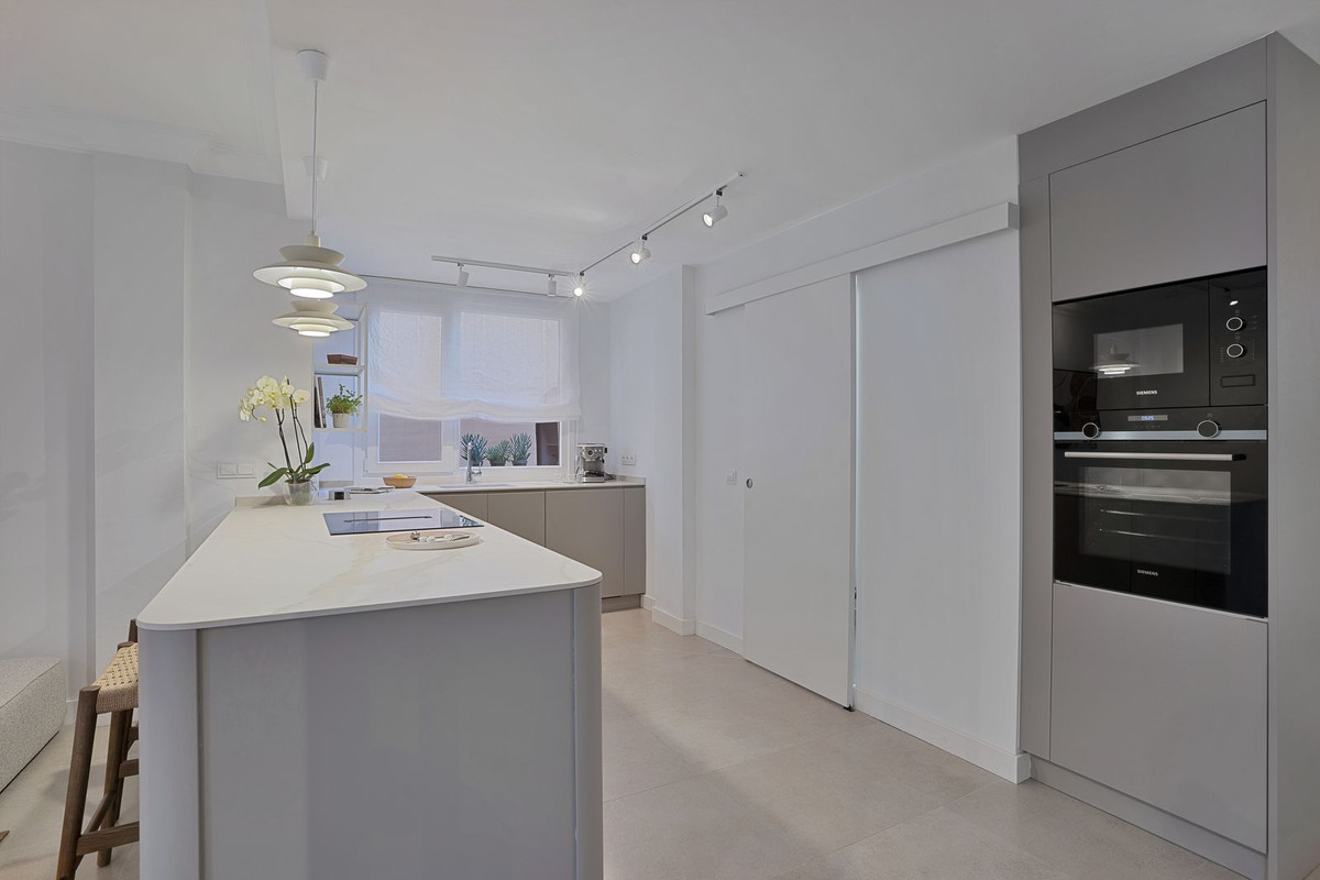 e878c599853d17238fb2f31fd68d0843 - 13